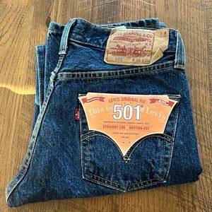 Levi’s 501 Jeans